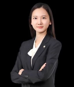 학교폭력전문변호사 손윤정