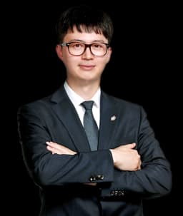학교폭력전문변호사 조익천